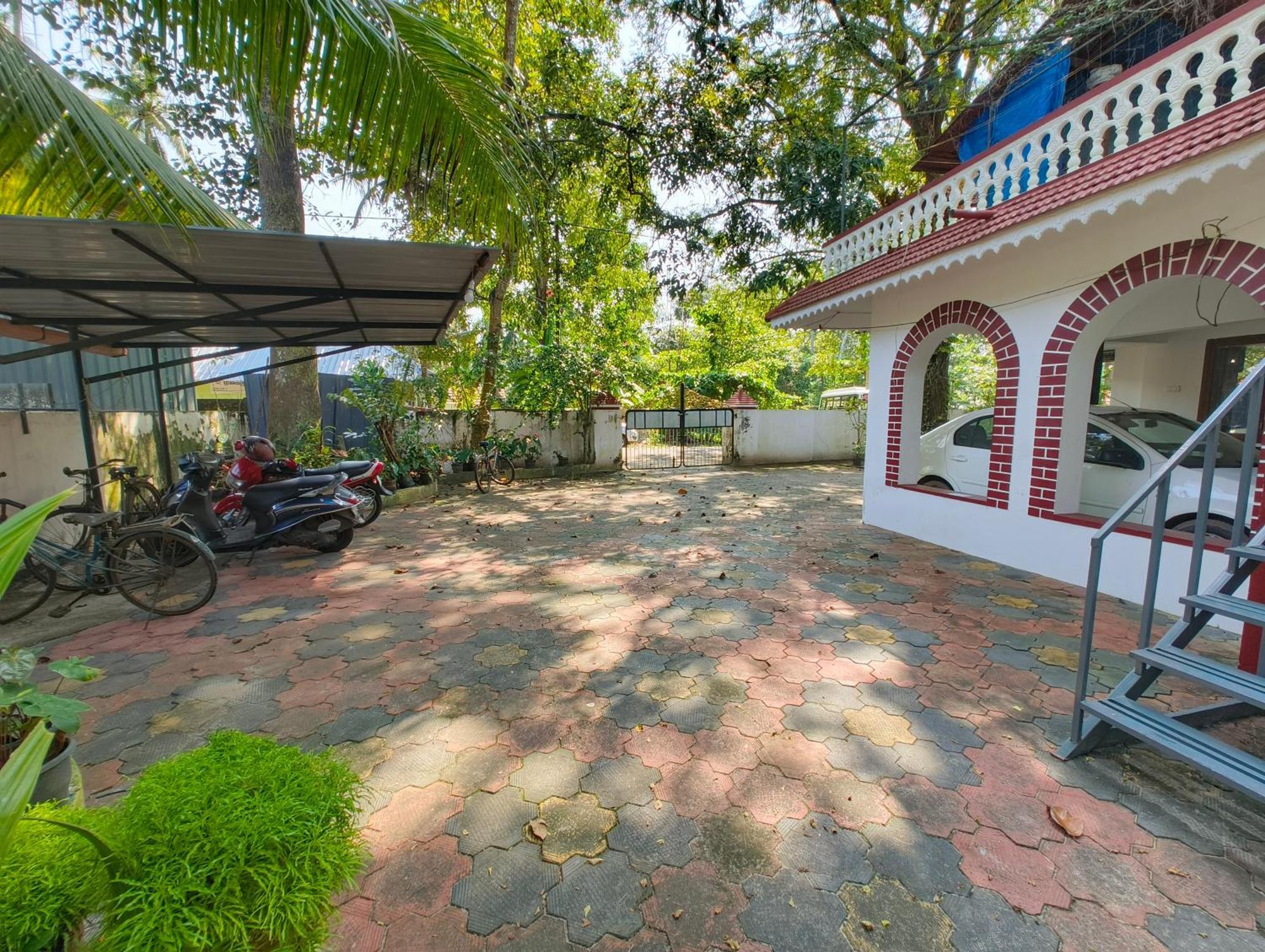 'Marari Johns Homestay' Mararikulam, Alappuzha Eksteriør billede